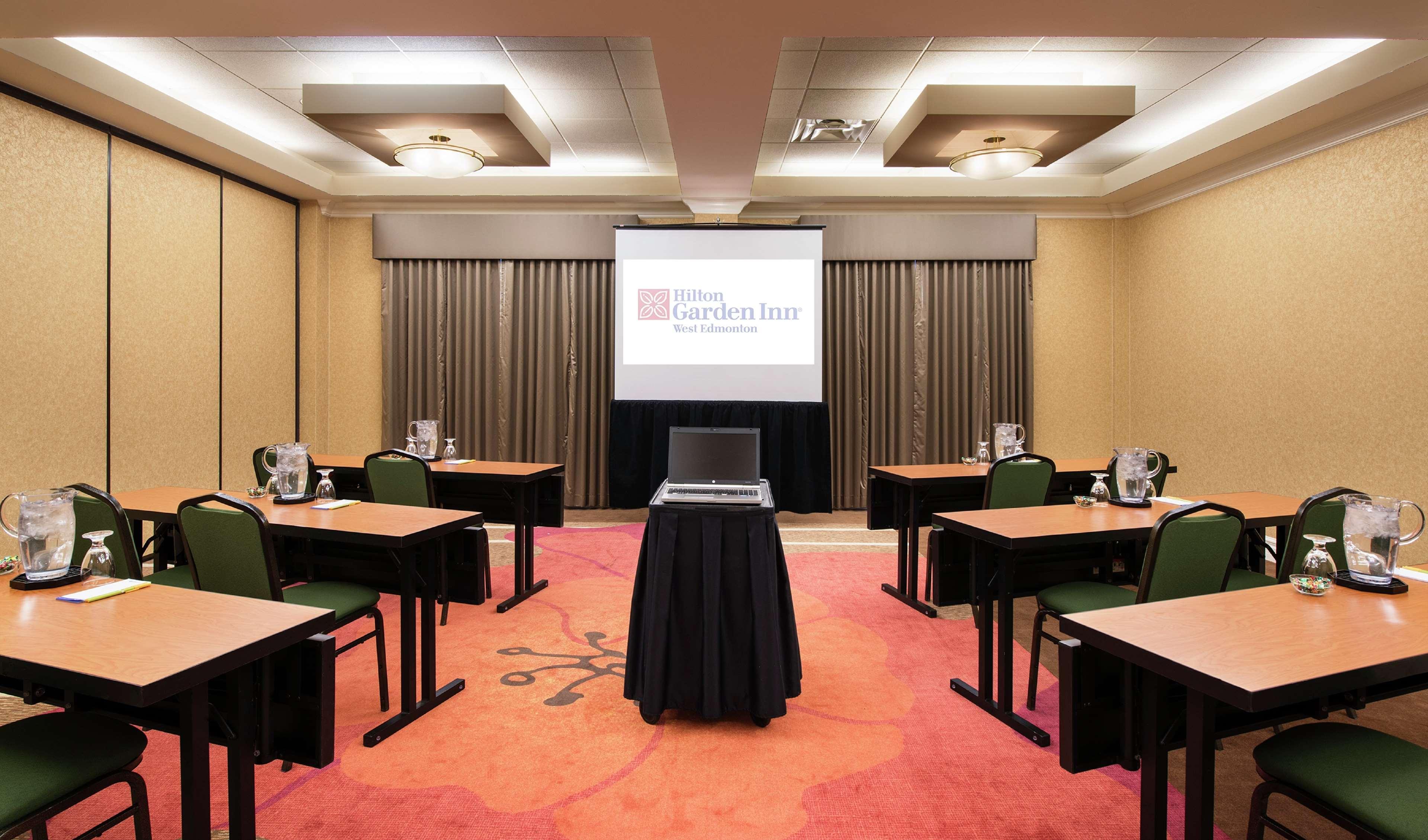 Hilton Garden Inn West Edmonton Eksteriør bilde