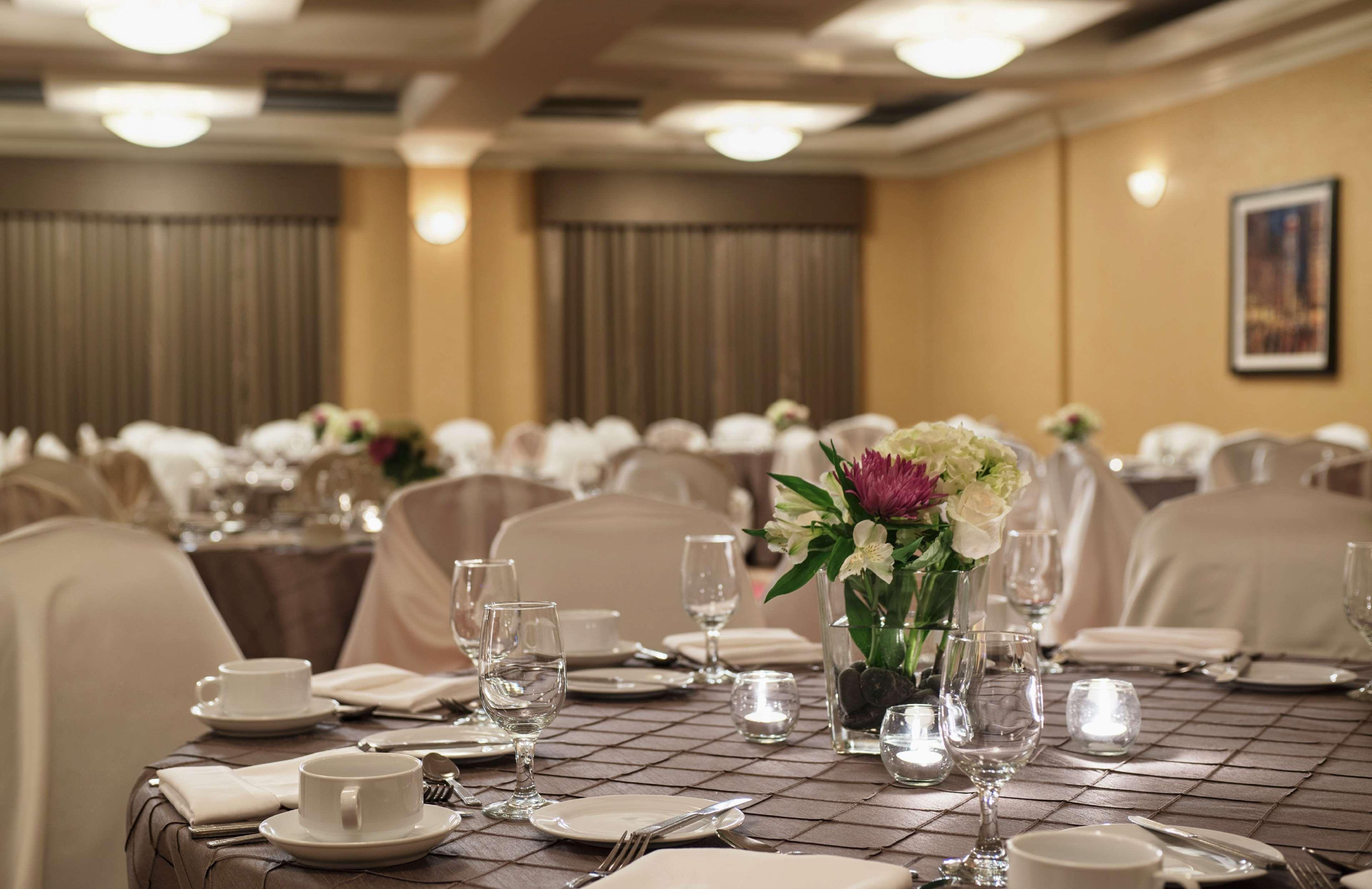Hilton Garden Inn West Edmonton Eksteriør bilde