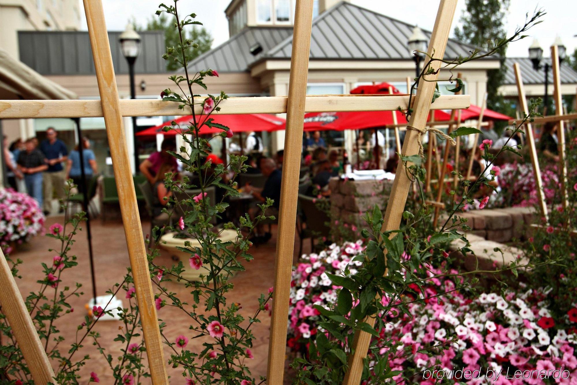 Hilton Garden Inn West Edmonton Restaurant bilde