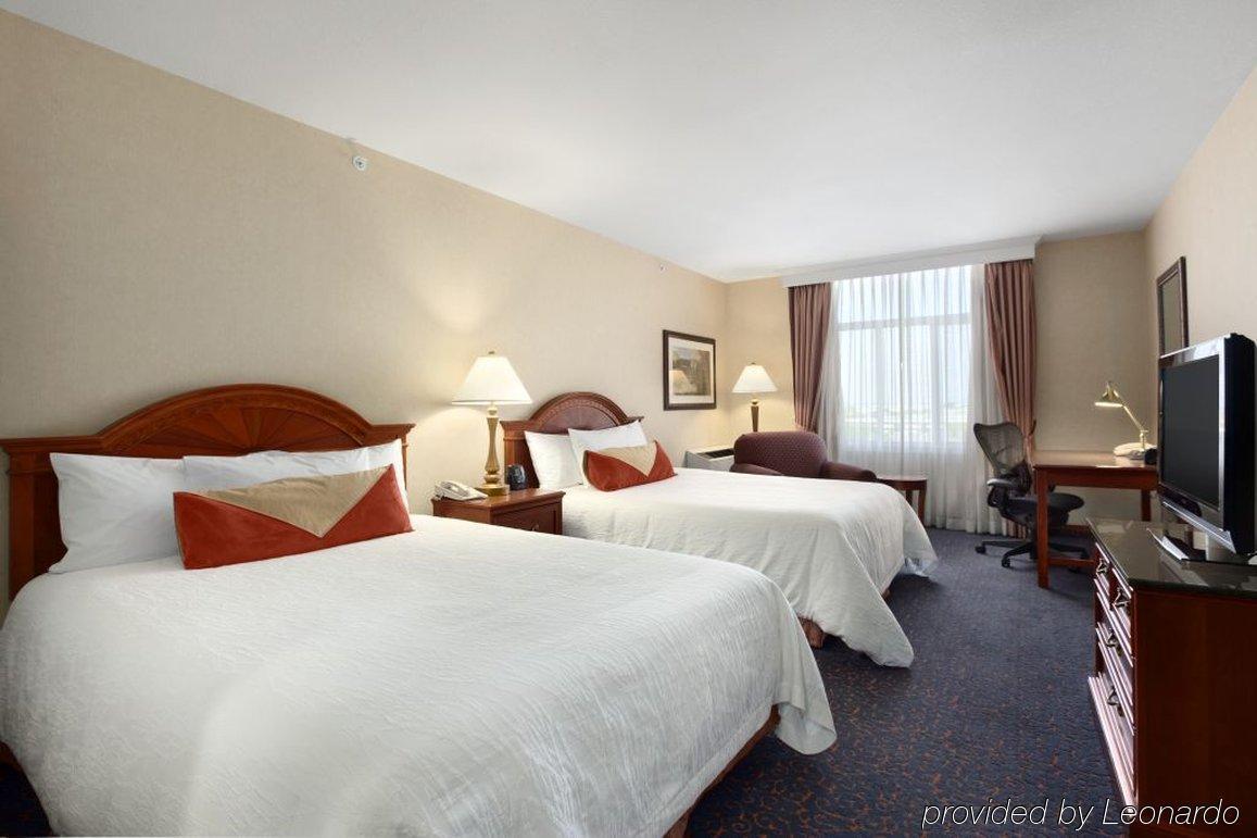 Hilton Garden Inn West Edmonton Rom bilde